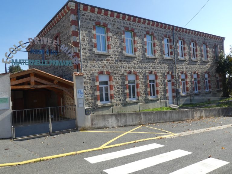 Ecole St Jeanne d'Arc - Panissières